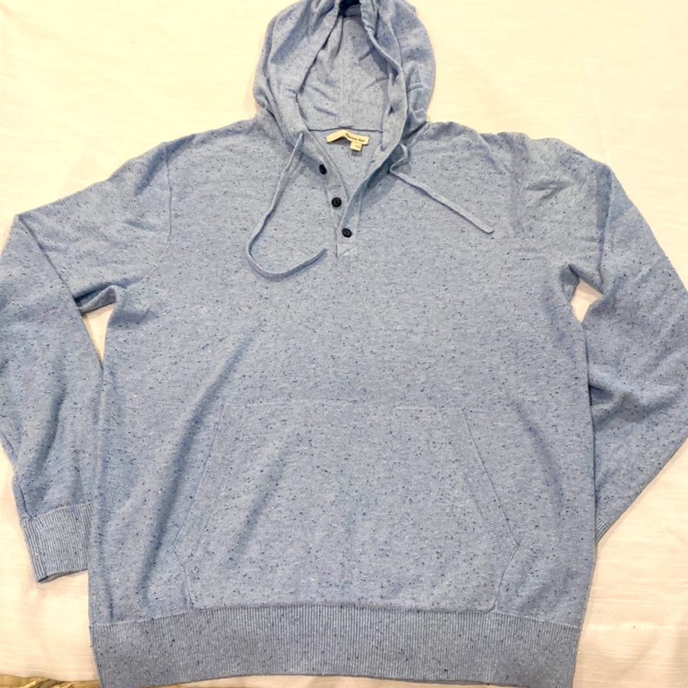 Baby blue soft cotton light sweater like three button‎ hoodie